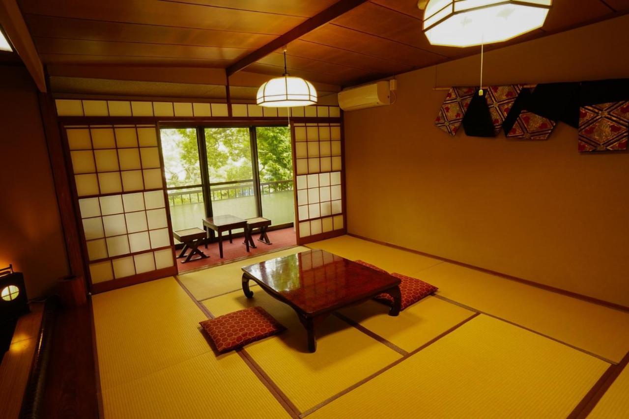 Onsen Yado Mizuguchi Izu  Rum bild