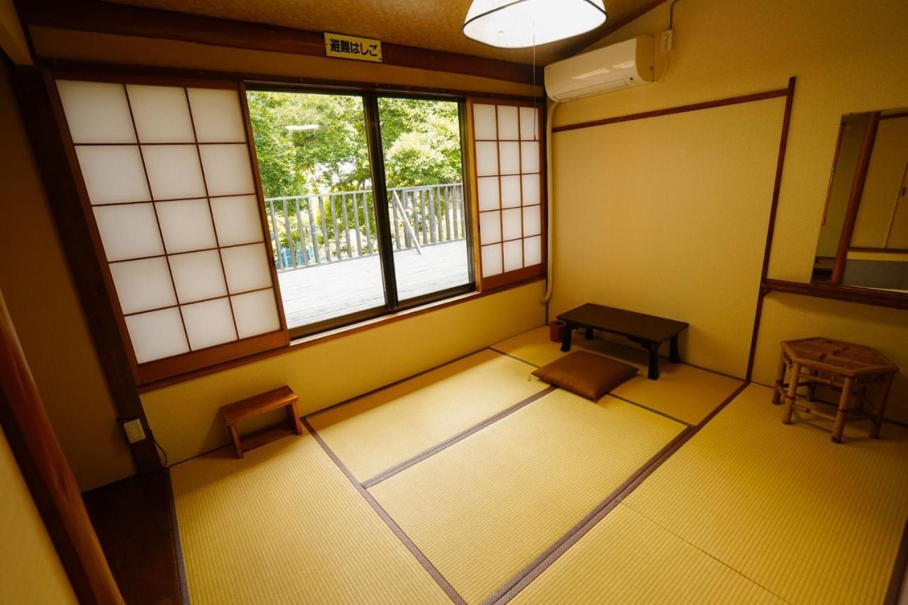 Onsen Yado Mizuguchi Izu  Rum bild